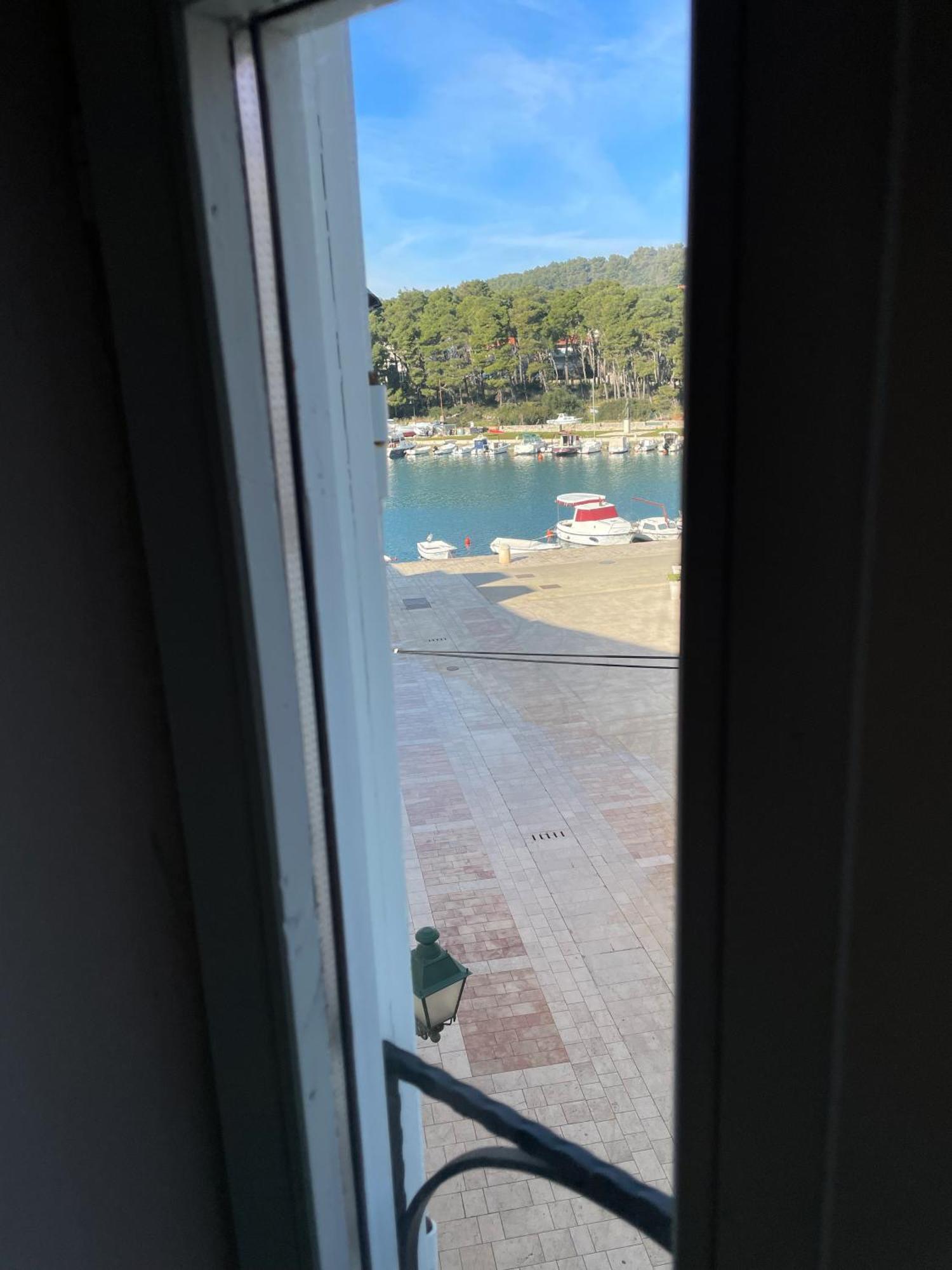 Fredys * Stari Grad (Hvar)